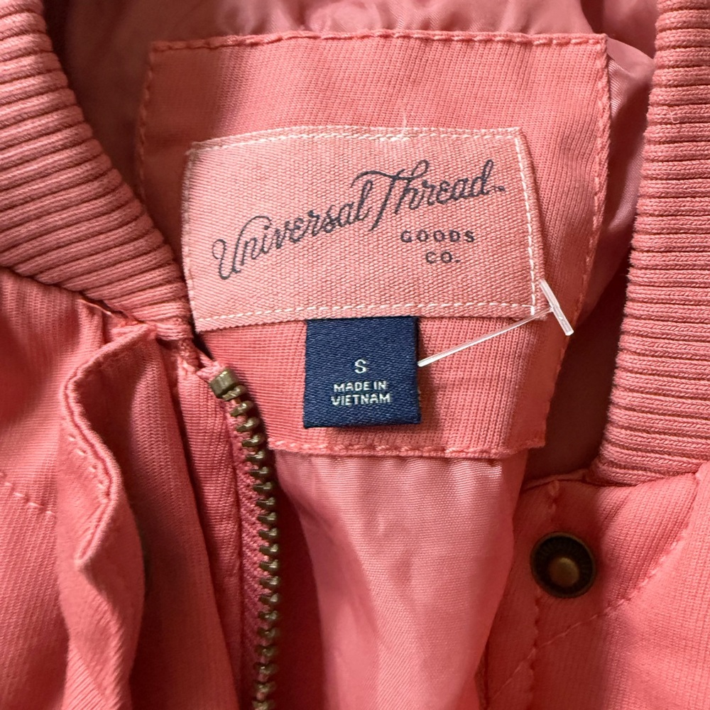 Universal Thread Pink Bomber Jacket - Picture 5 of 7